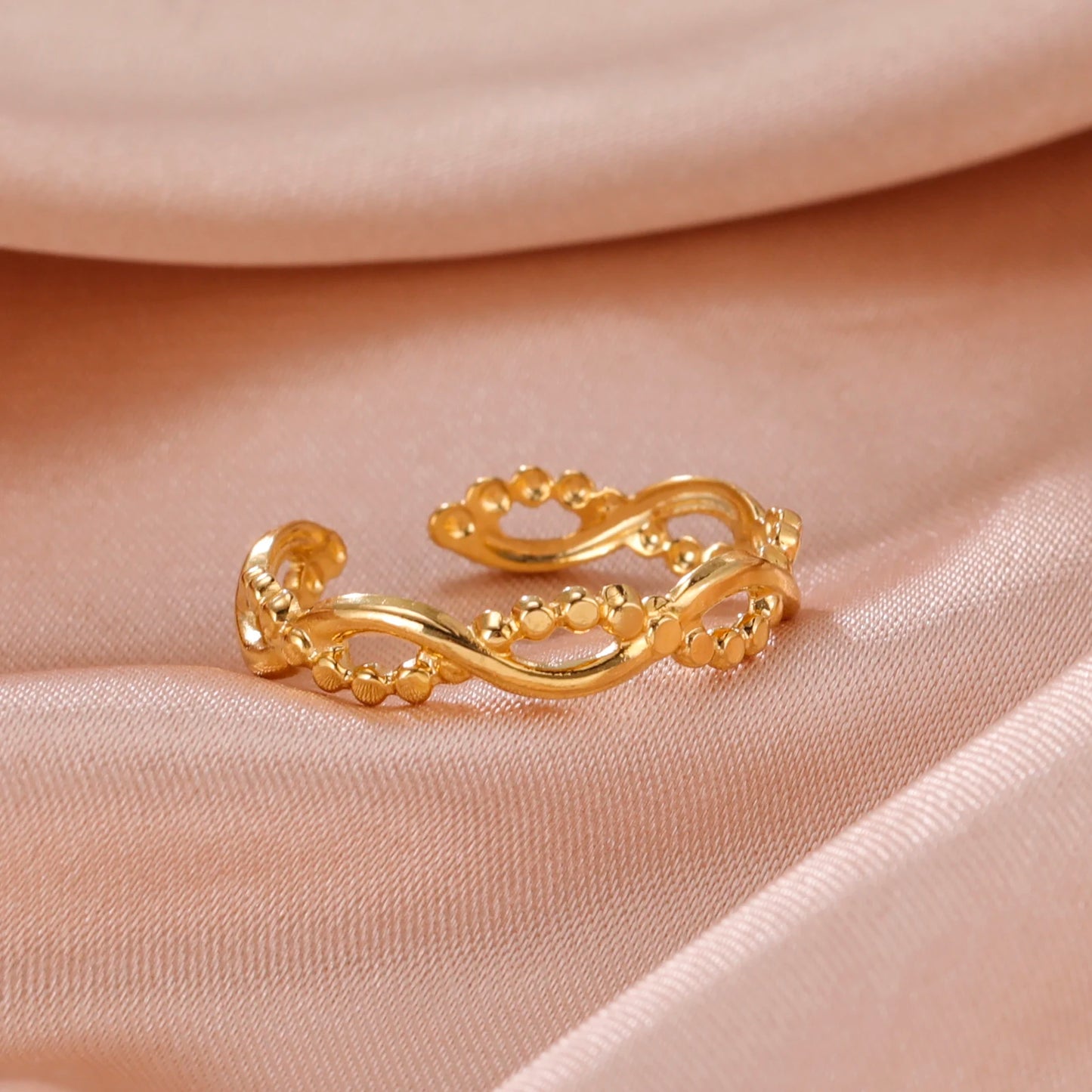 Harmonious Charm Rings