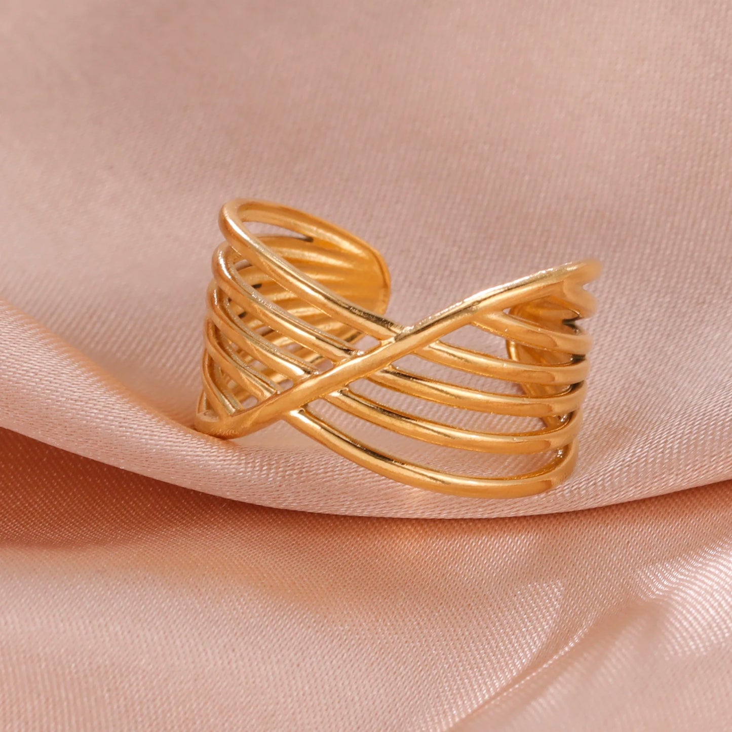 Harmonious Charm Rings