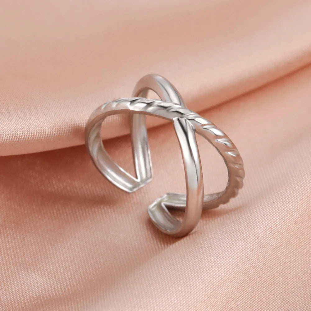 Harmonious Charm Rings