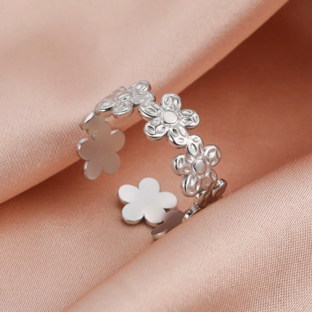 Harmonious Charm Rings
