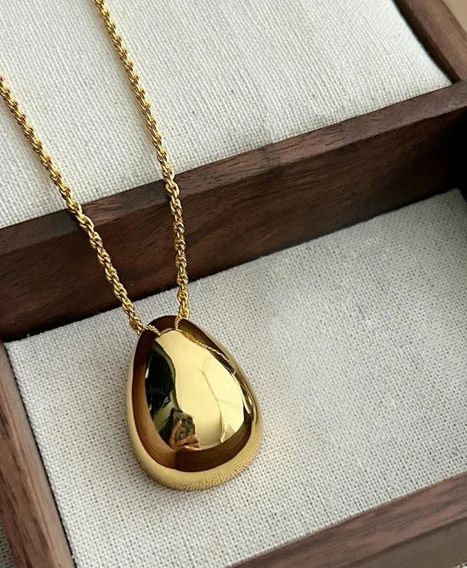 Dewdrop Necklace