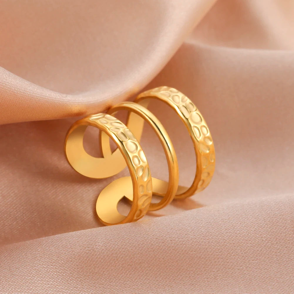 Harmonious Charm Rings