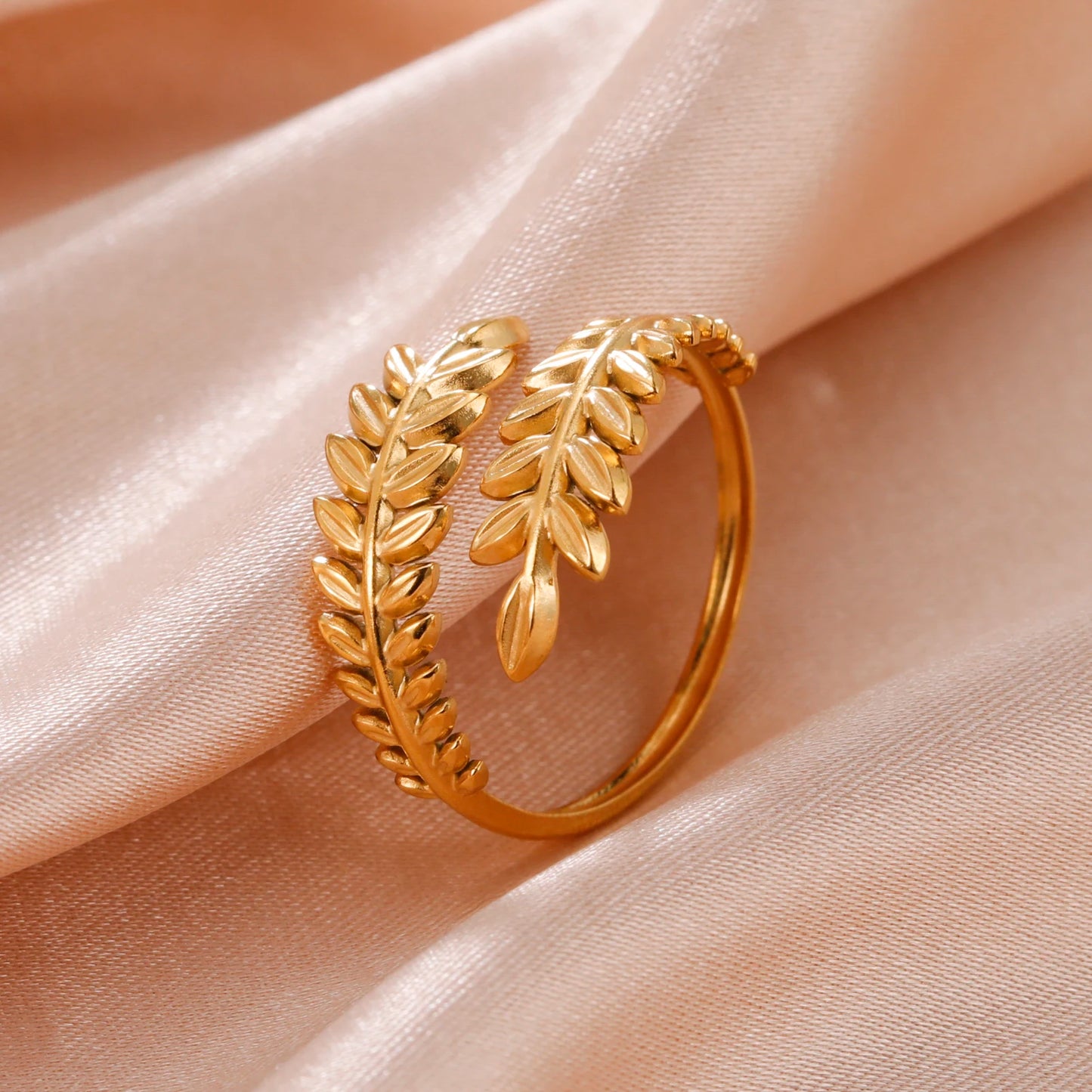 Harmonious Charm Rings