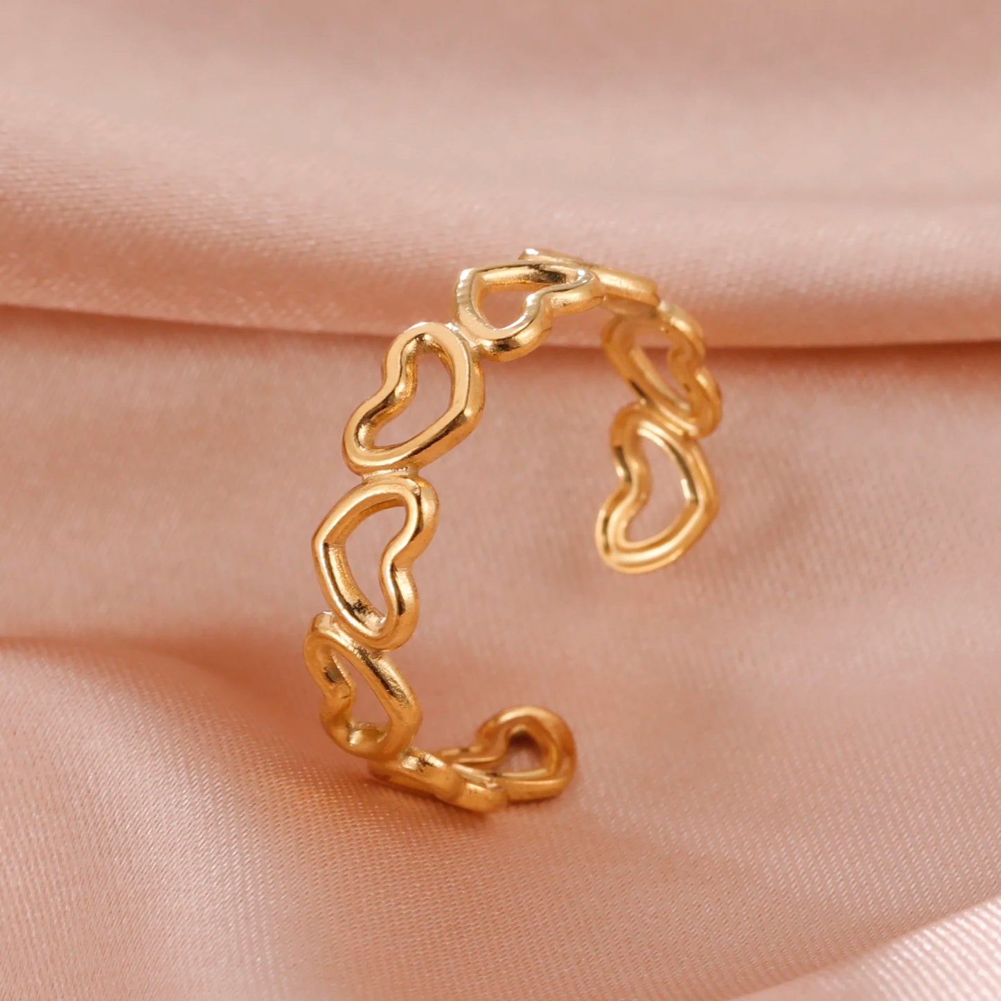 Harmonious Charm Rings
