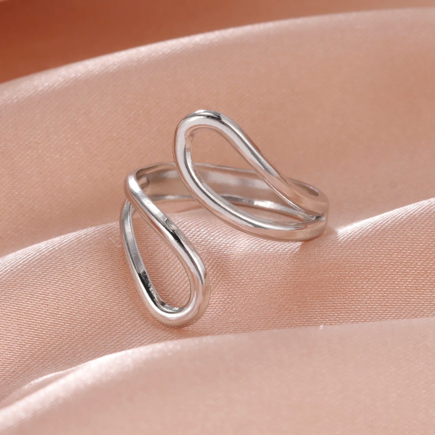 Harmonious Charm Rings